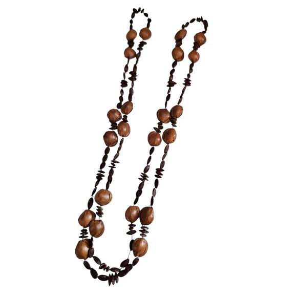 Vintage Wooden Beaded Long Strand Necklace Estate Piece Brown Shells - Picture 4 of 5